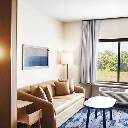 Fairfield Inn & Suites By Marriott Kansas City Belton Exterior photo